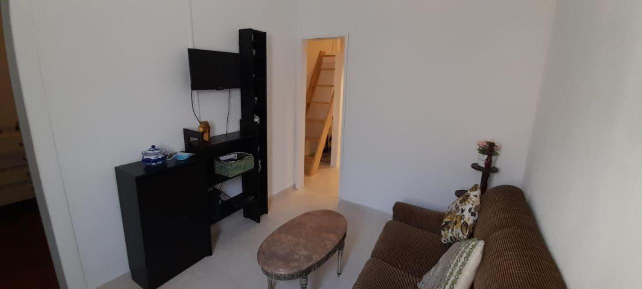 Moradia Em Vila Da Cidade Villa Lisbon Exterior photo