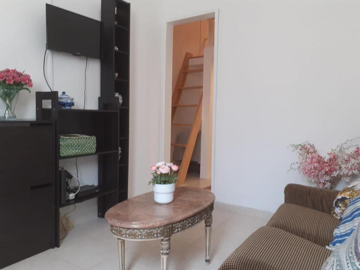 Moradia Em Vila Da Cidade Villa Lisbon Exterior photo